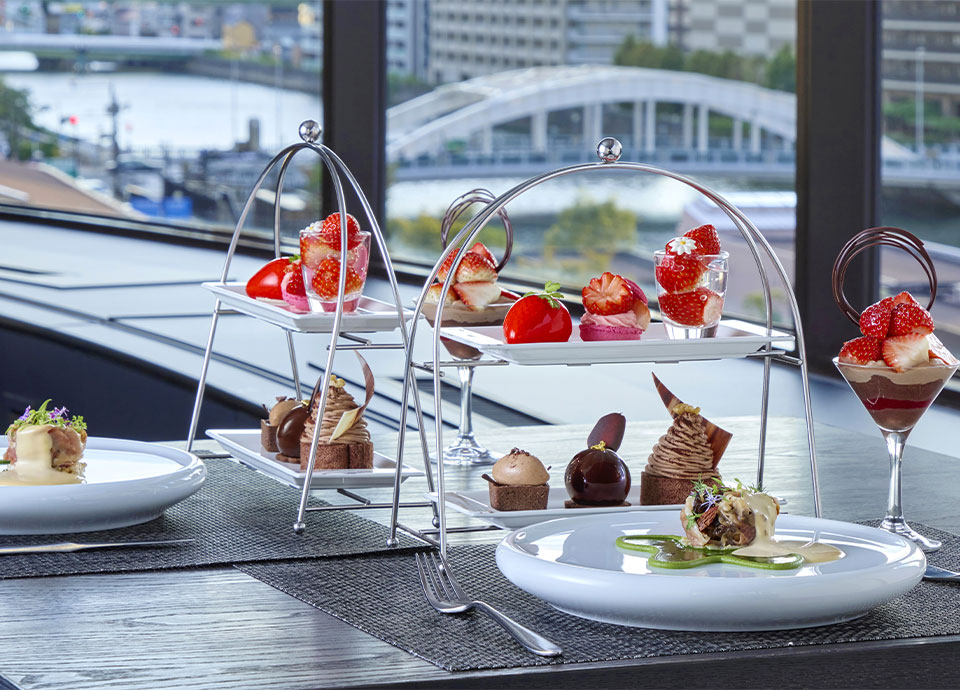 いちごvsチョコレート<br>アフタヌーンティーランチ